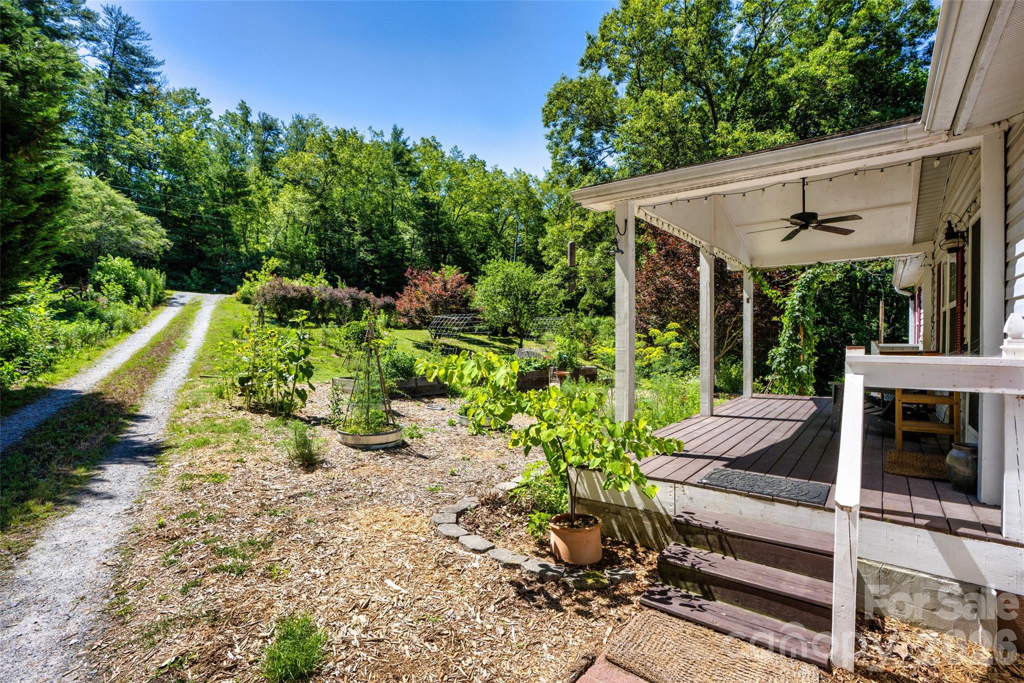 435 McMinn Road