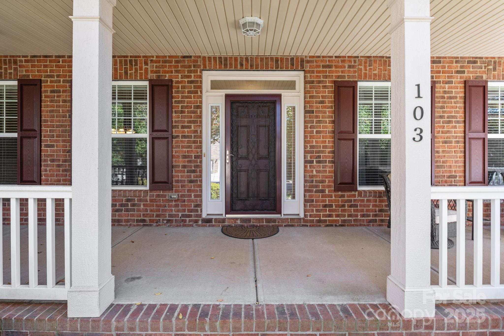 103 Glenholden Lane