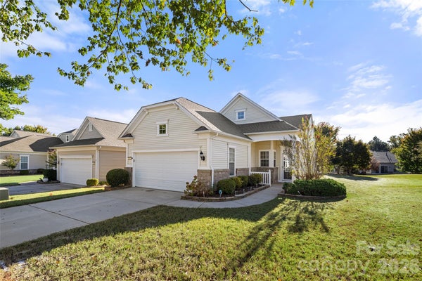 16344 RAVEN CREST DR, FORT MILL, SC 29707 - Image e4ab1a0582cbe21f3d5e47e7d6386ffd/995333327