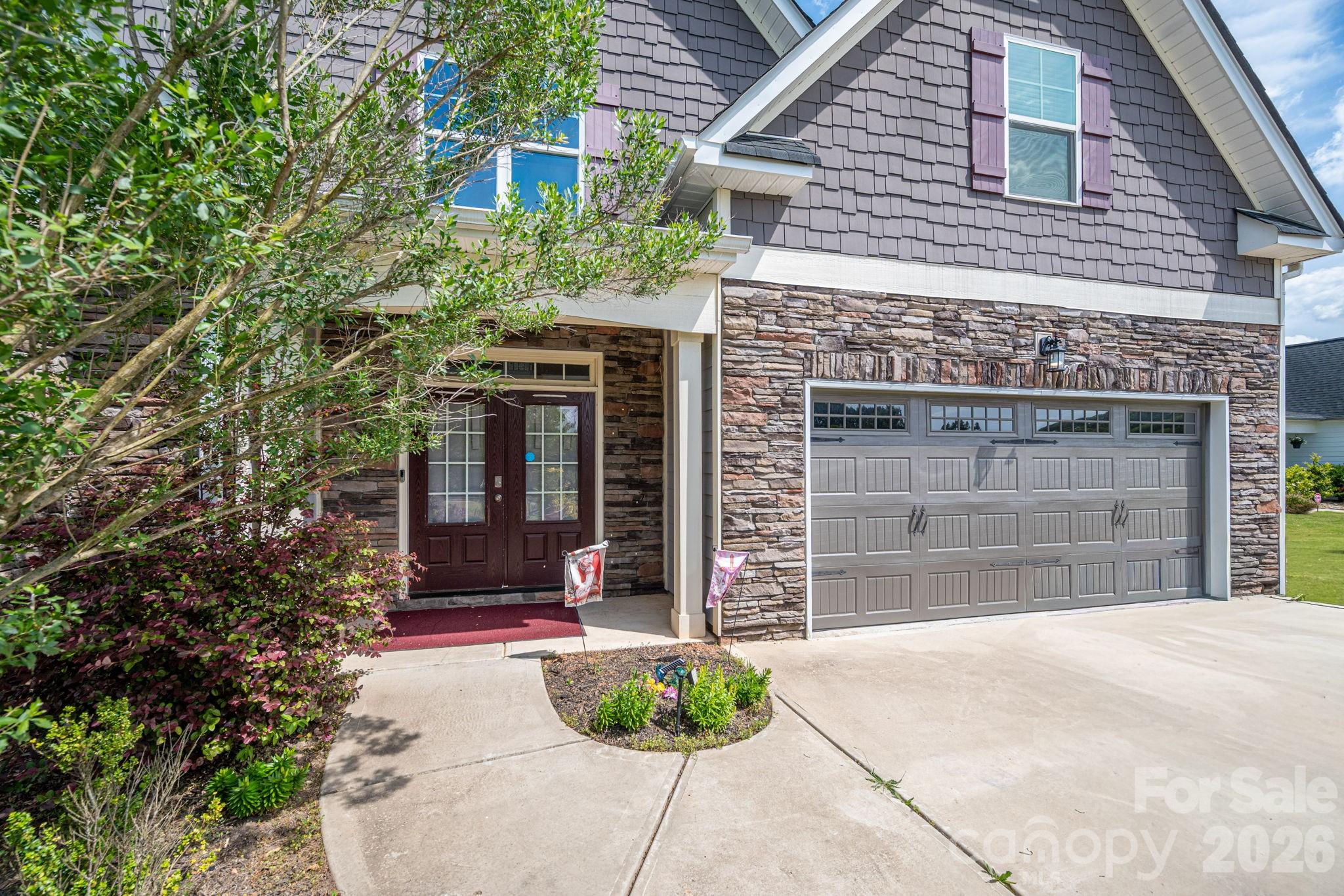 955 Robinson Road