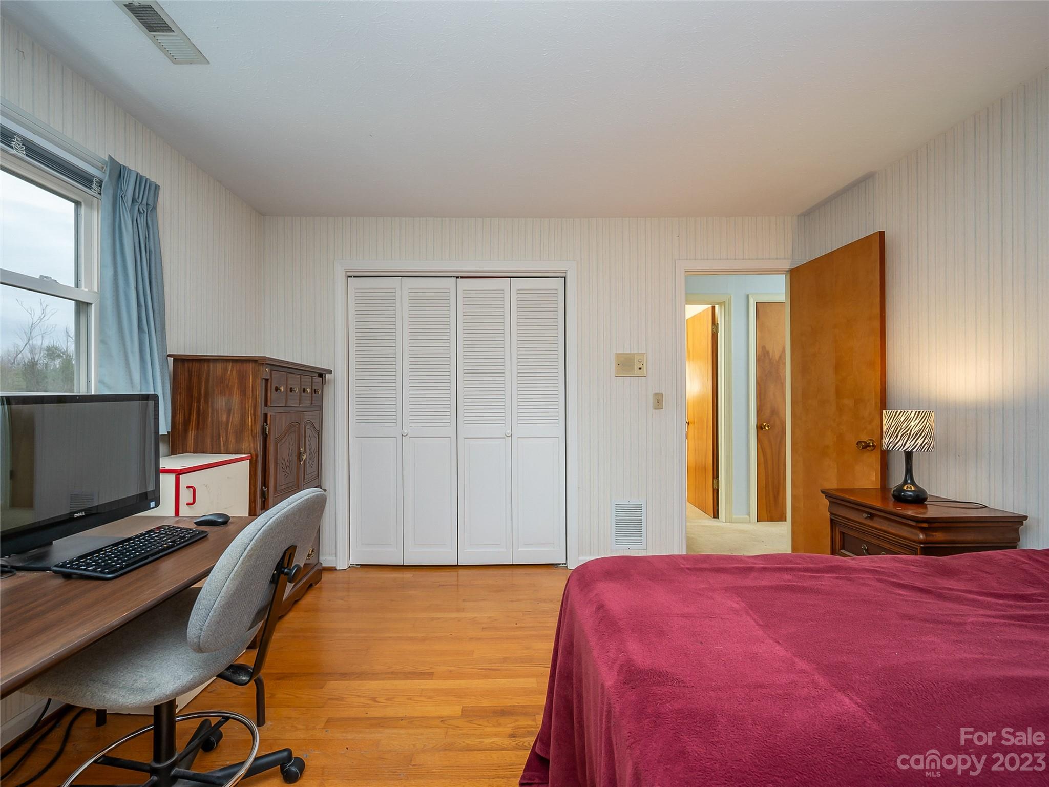 Brookland Manor - Residential