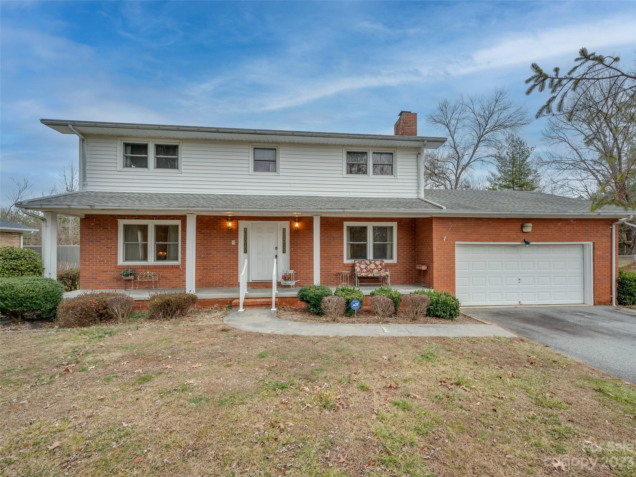 Brookland Manor - Residential