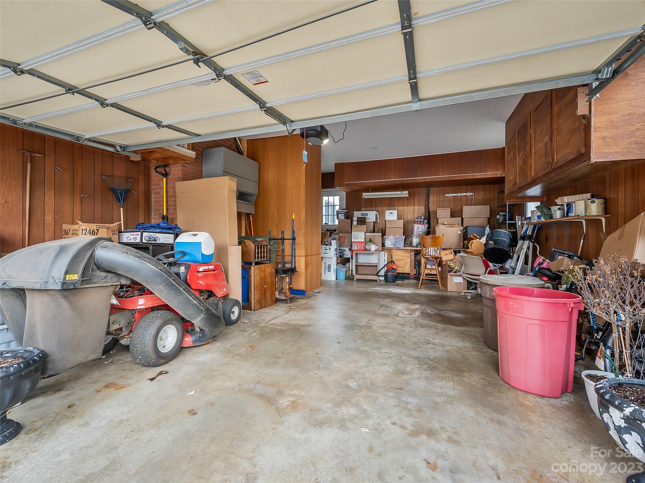 Brookland Manor - Residential