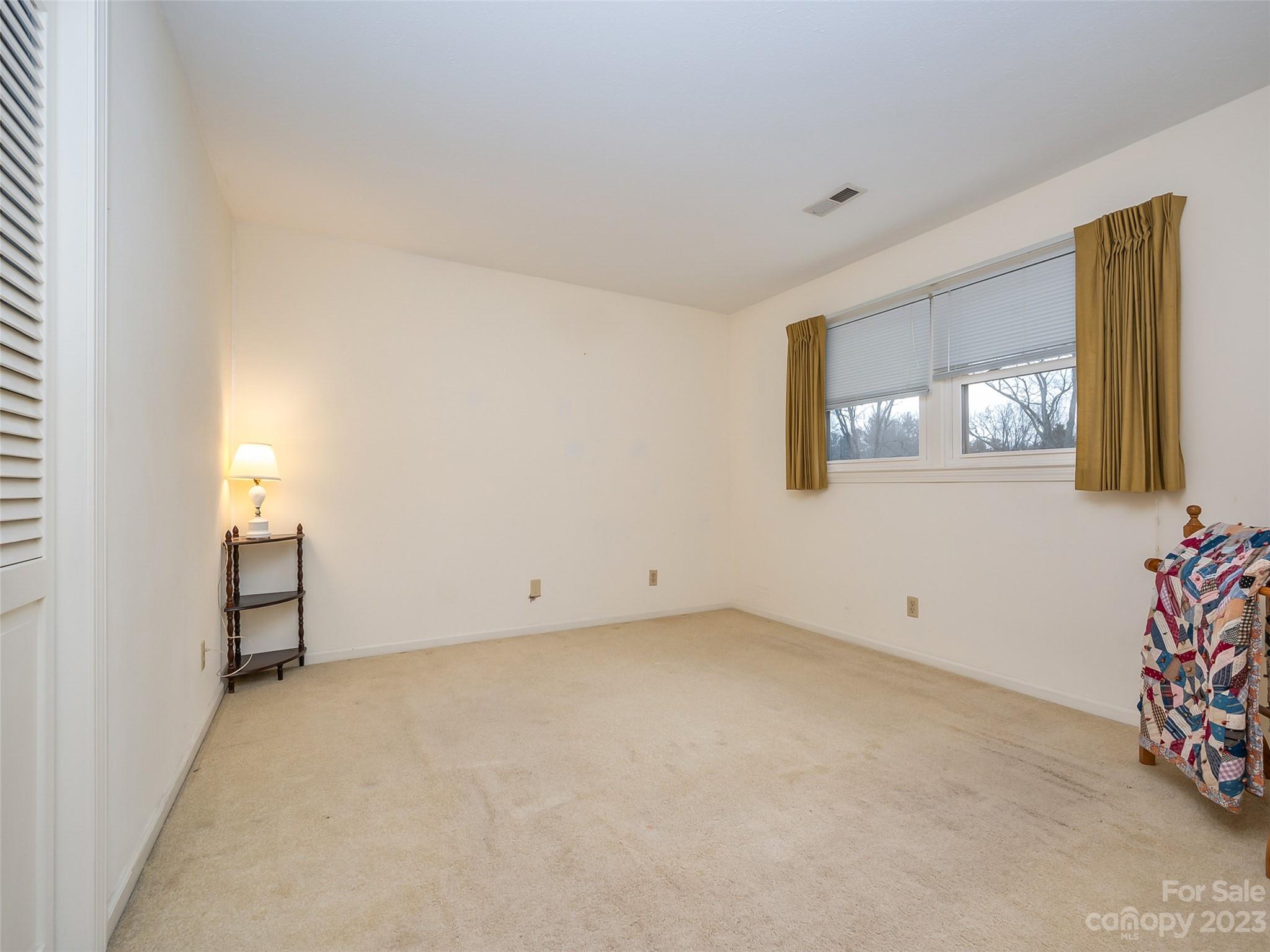 Brookland Manor - Residential