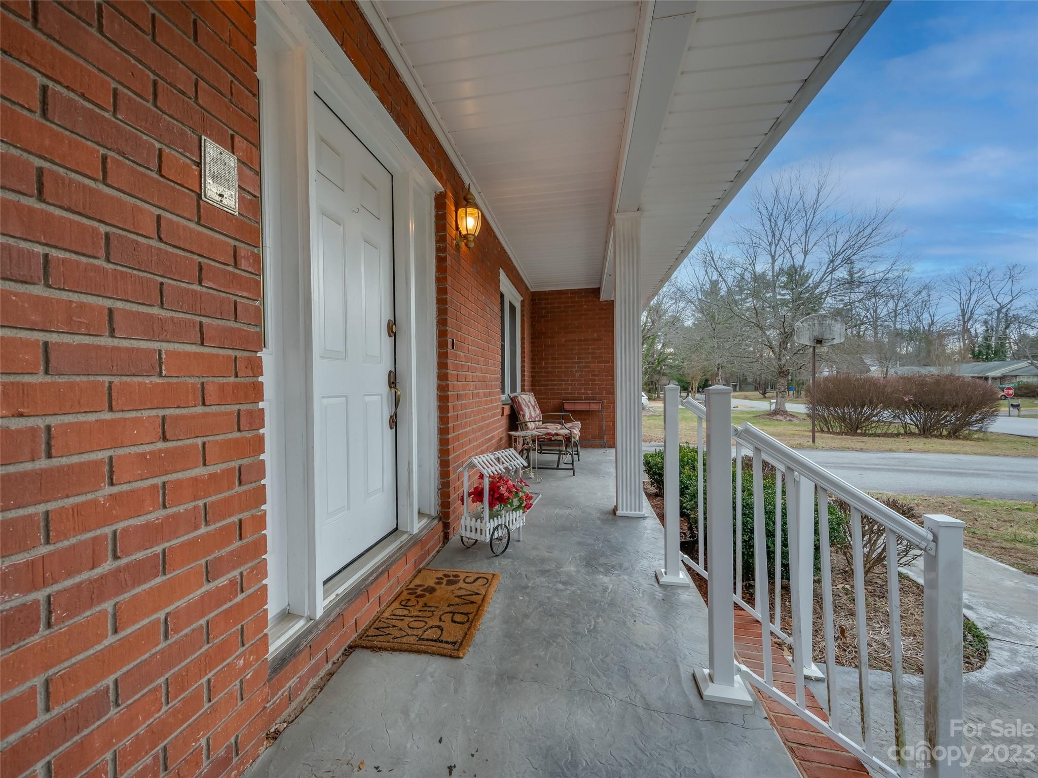 Brookland Manor - Residential