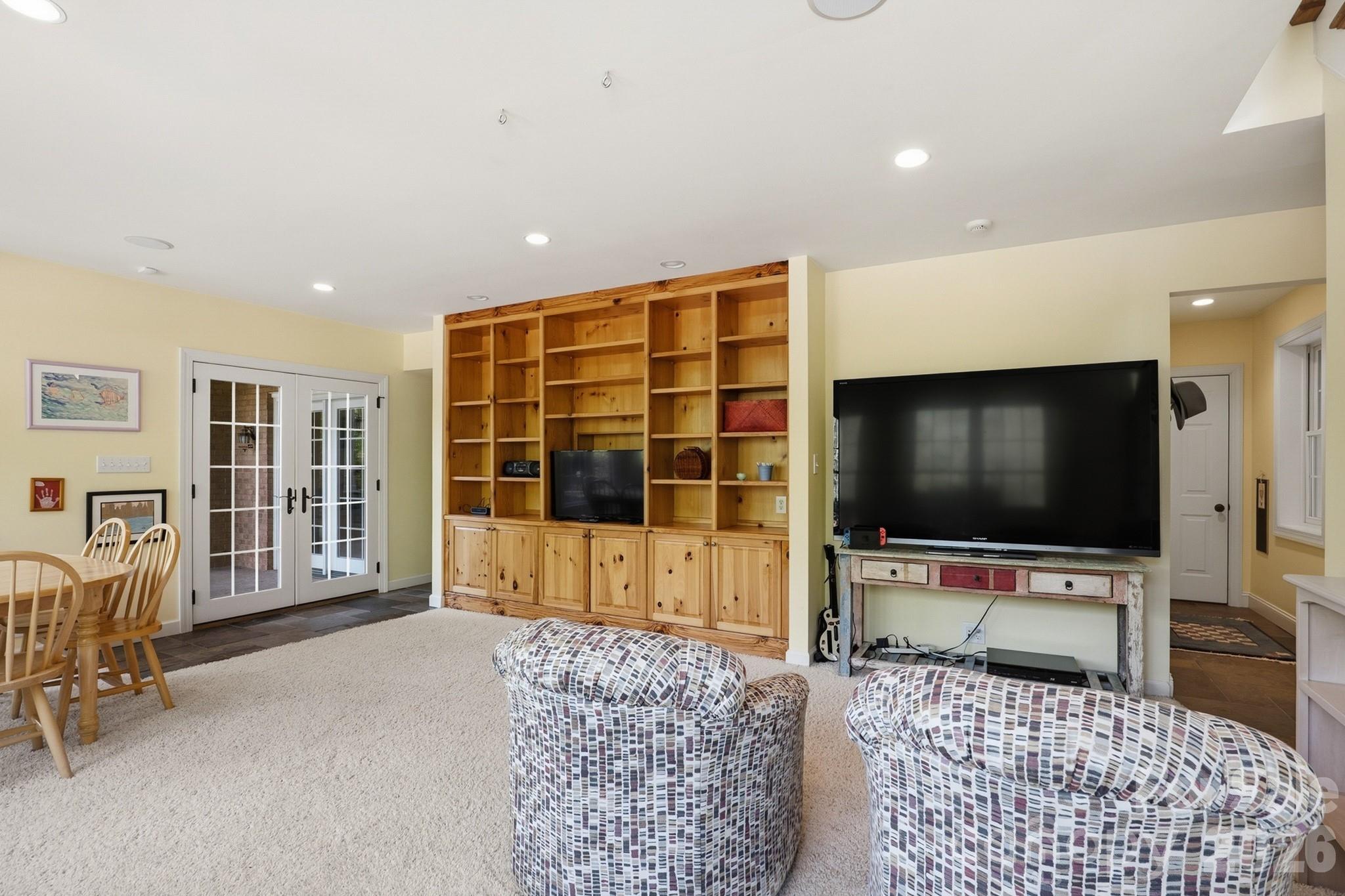 Zemosa Acres - Residential