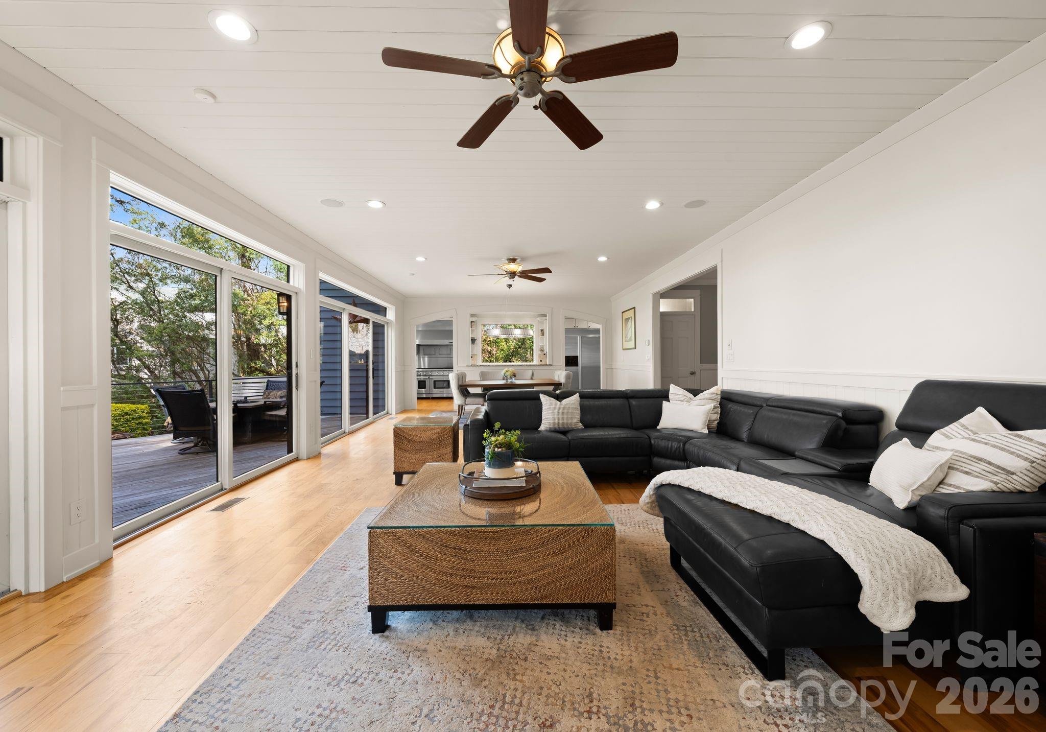 Lookout Point - Residential