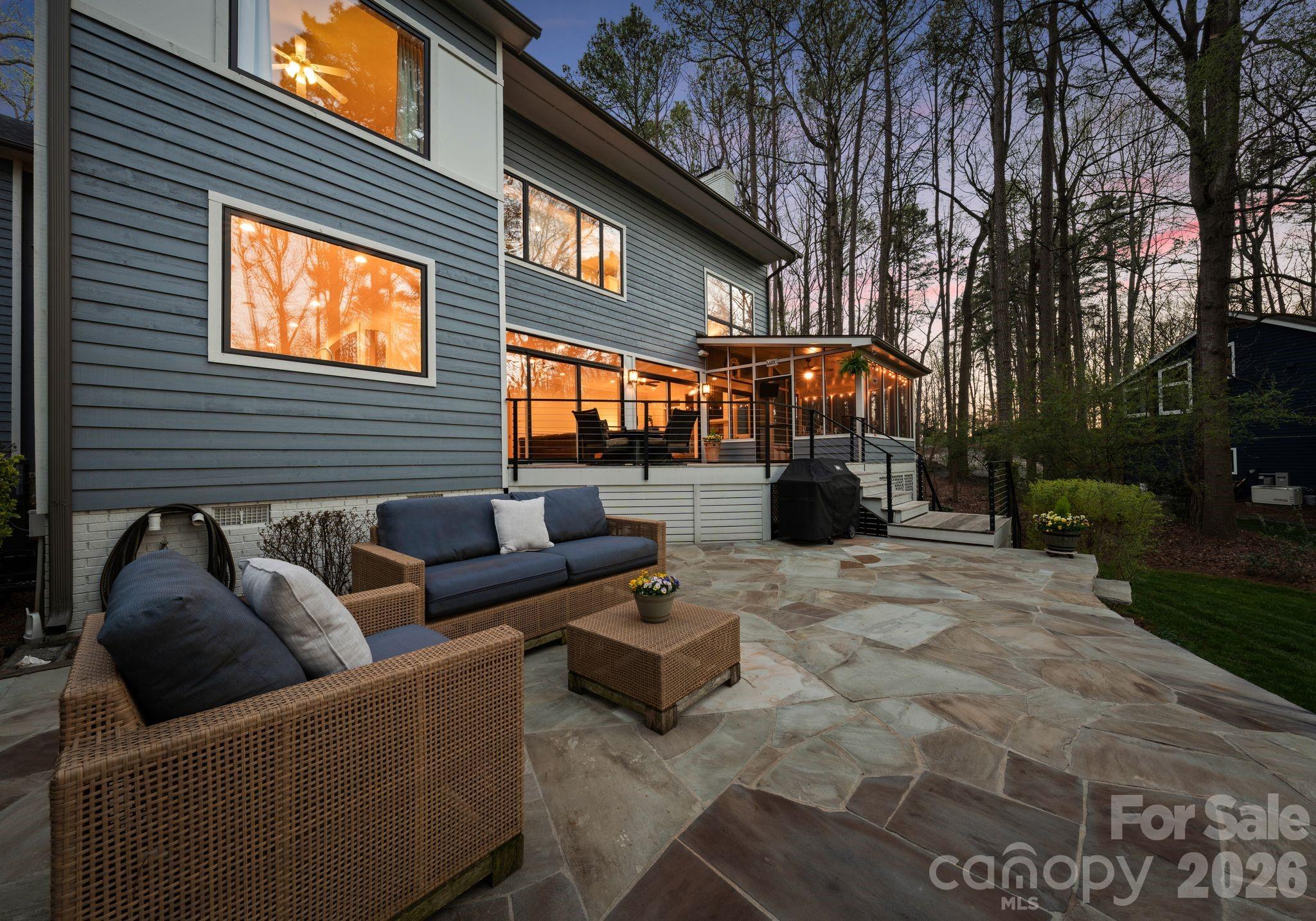 Lookout Point - Residential