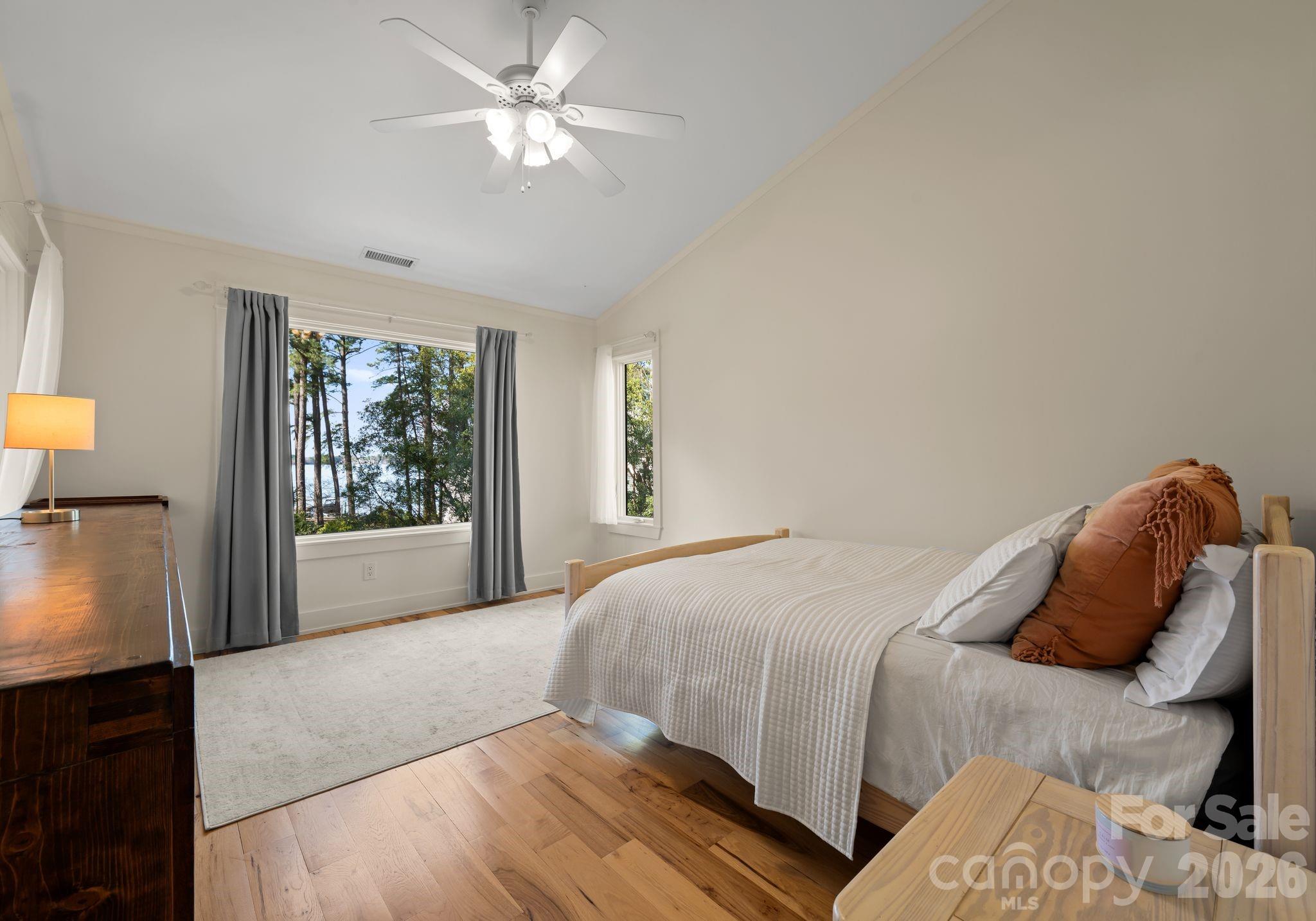 Lookout Point - Residential