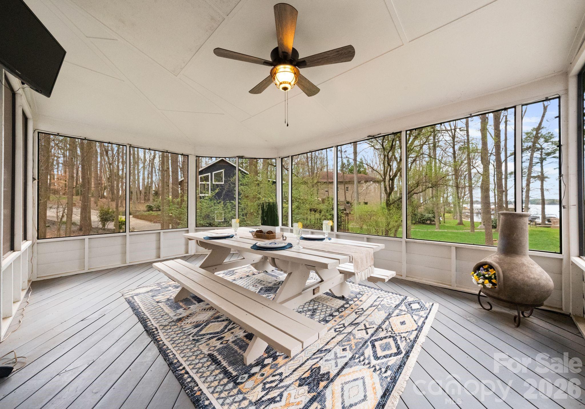 Lookout Point - Residential