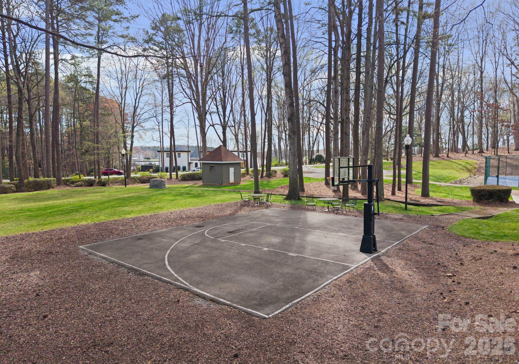 Lookout Point - Residential