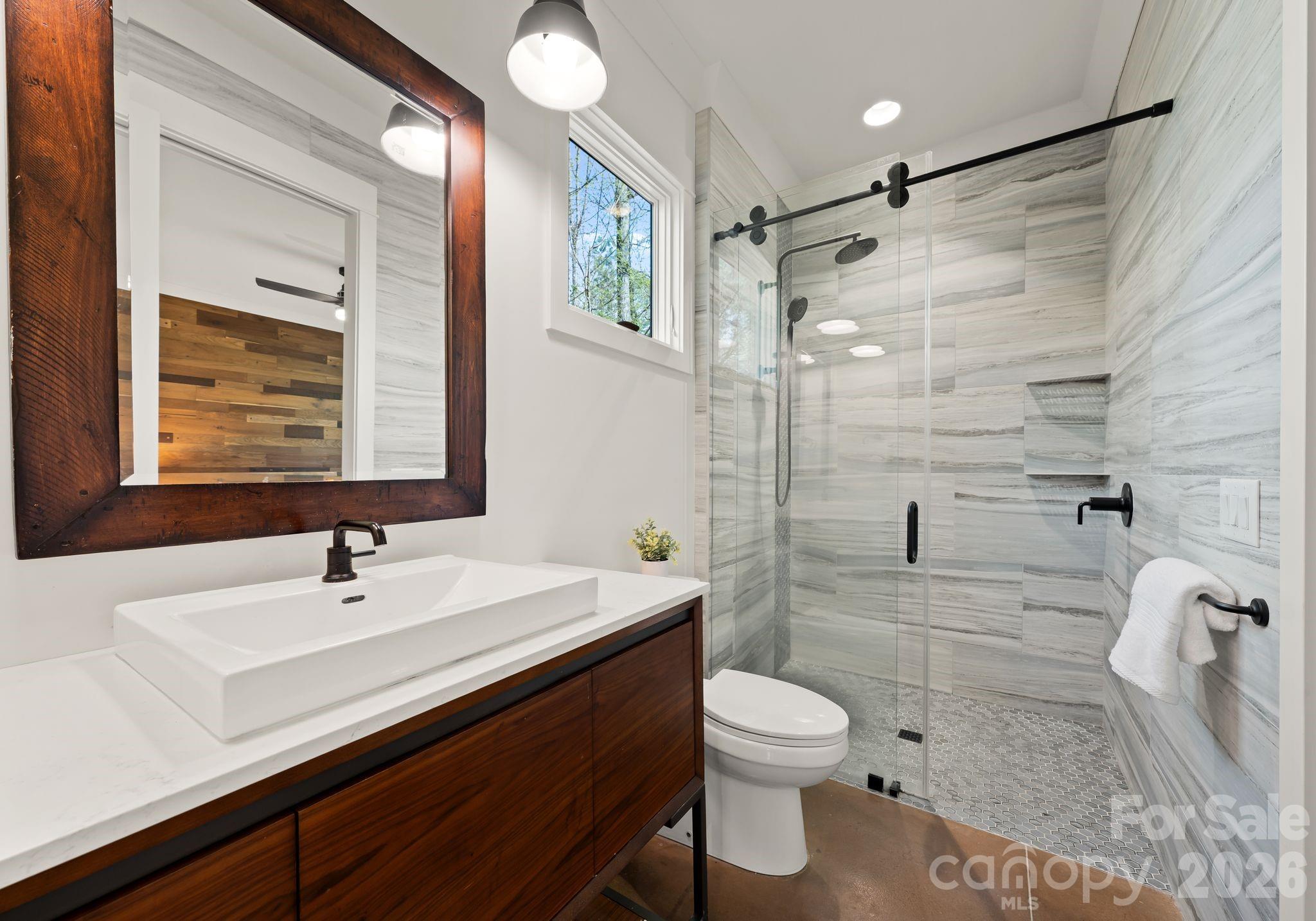 Lookout Point - Residential