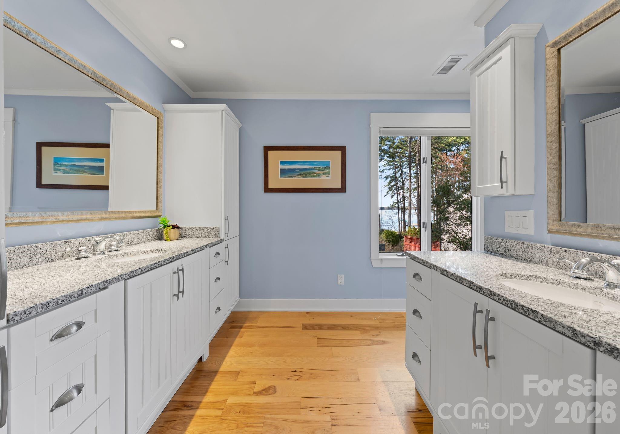 Lookout Point - Residential