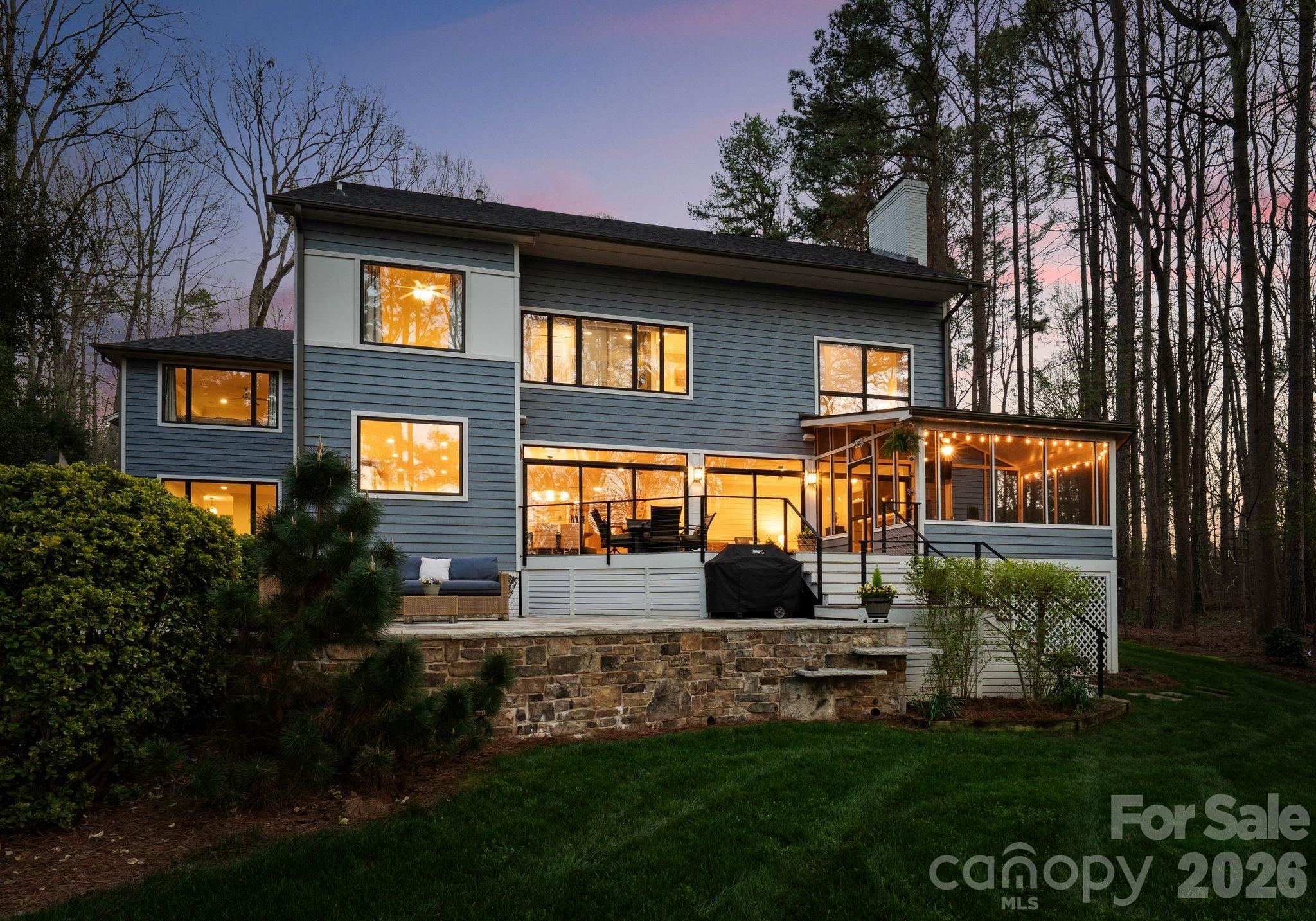 Lookout Point - Residential