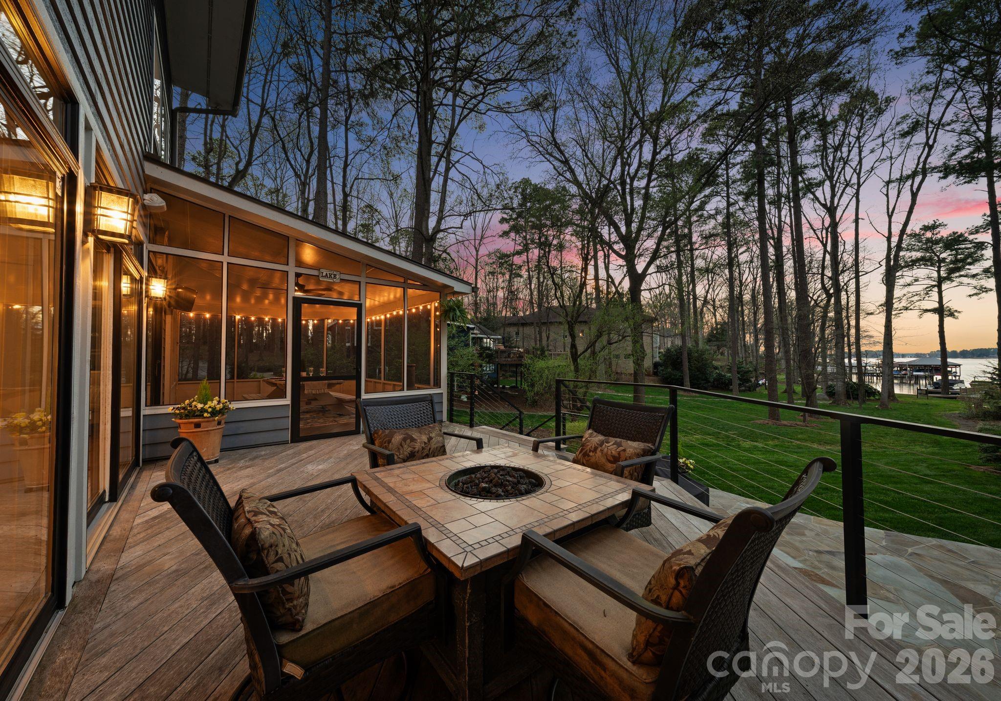 Lookout Point - Residential