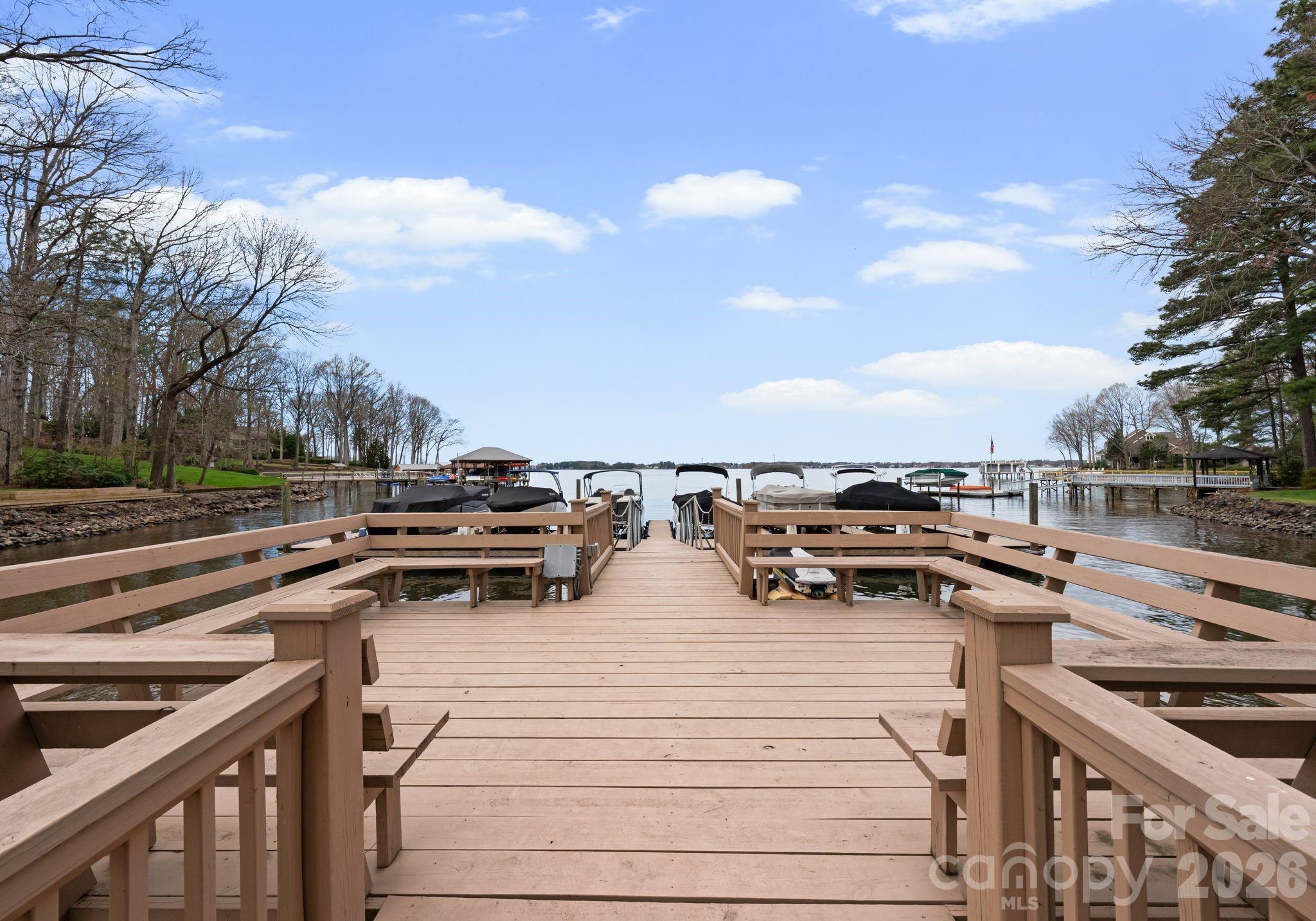 Lookout Point - Residential