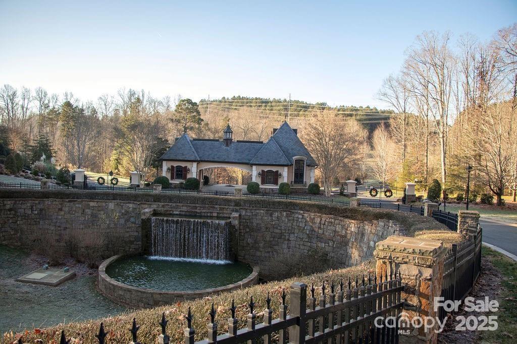 3012 Ashwood Park Drive 322