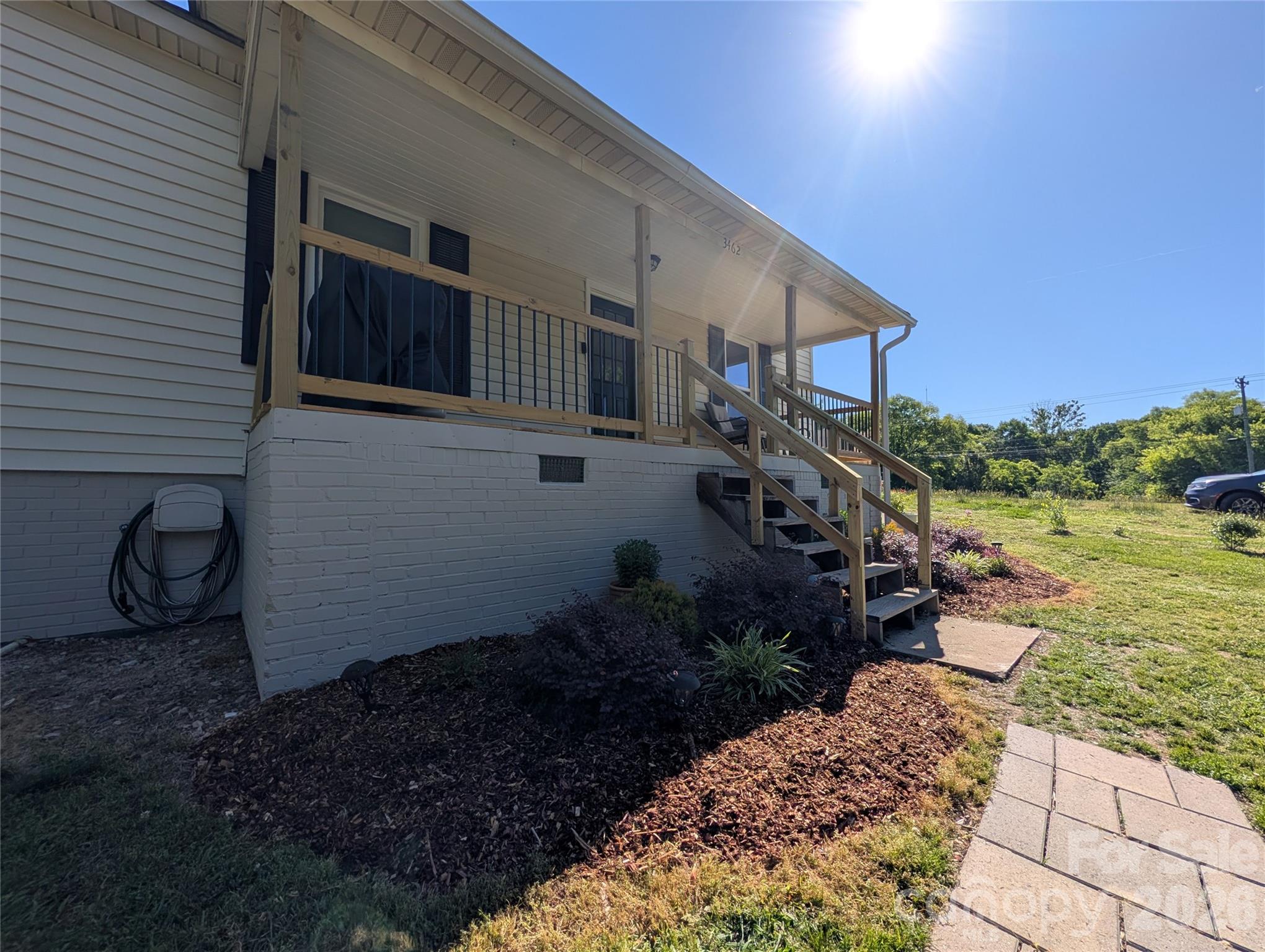3462 Roberta Road