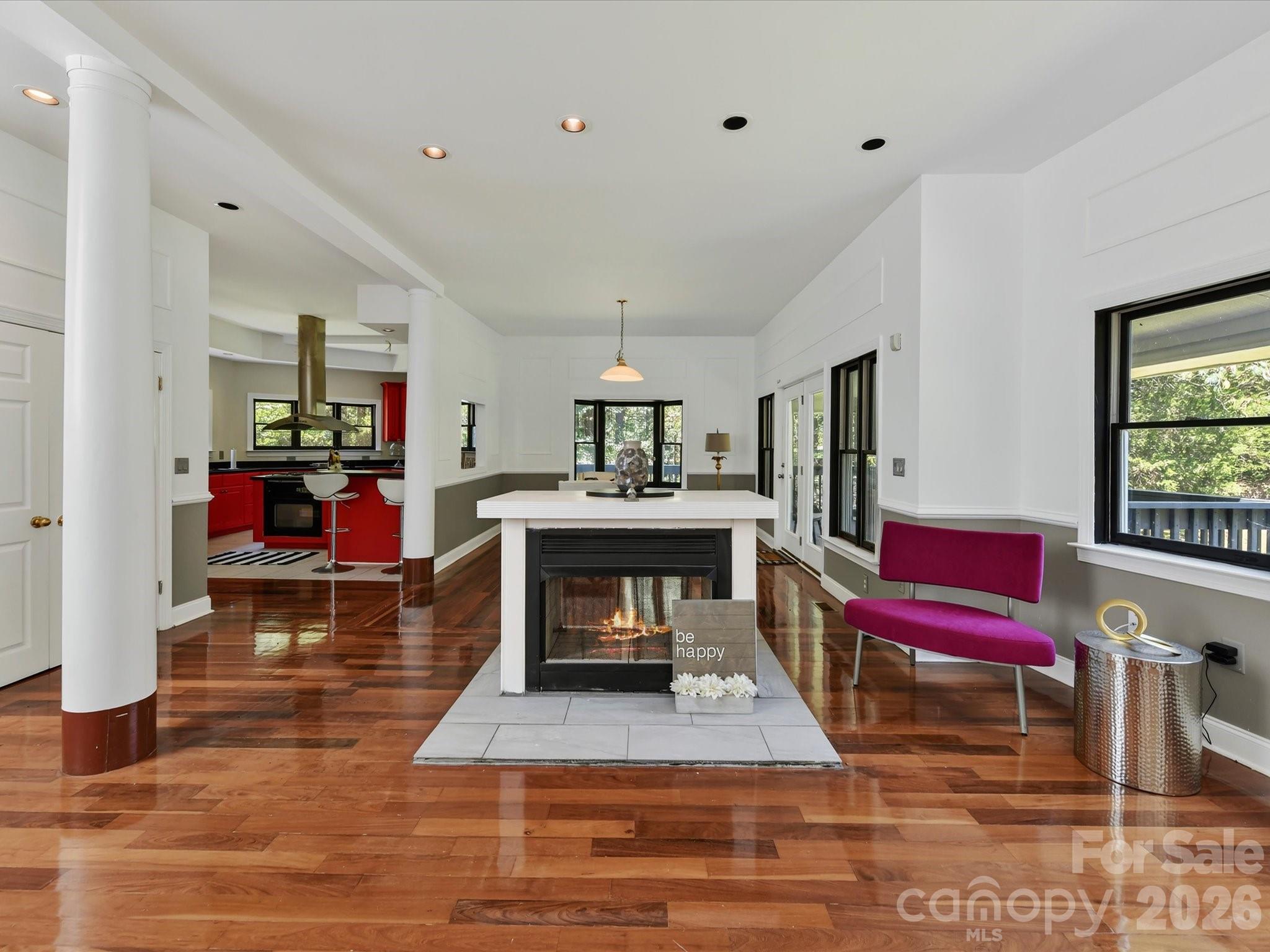 9821 Harvest Lane