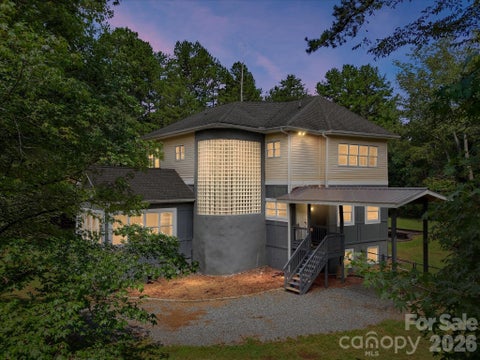 Photo of 9821 Harvest Lane, Davidson, NC 28036 (MLS # 4422485)
