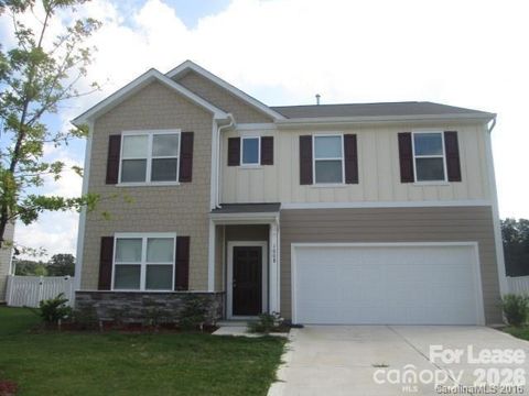 Photo of 1008 Perennial Lane, Indian Trail, NC 28079 (MLS # 4395376)