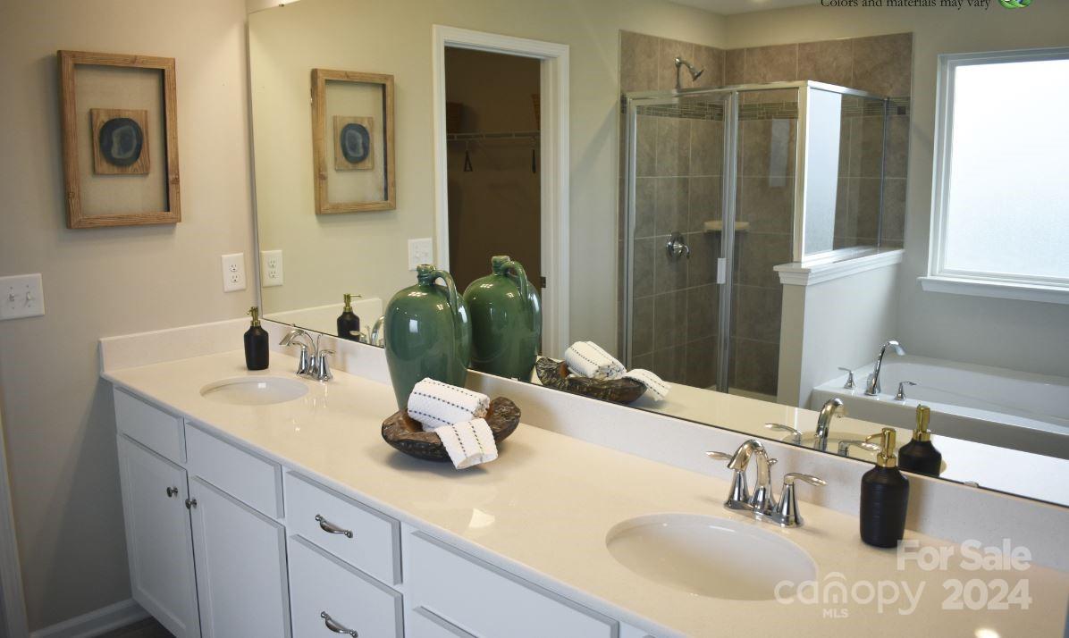 Falls Cove at Lake Norman - Residential