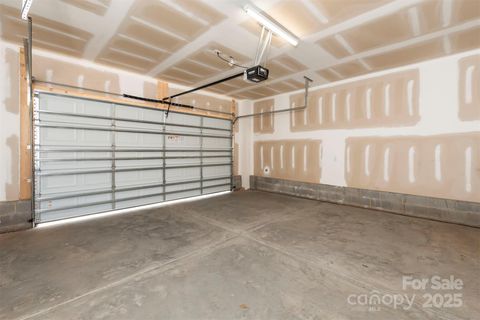 listing image 42
