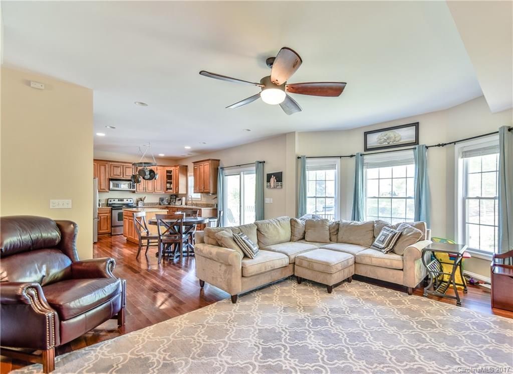 Regency Lake Village - Residential