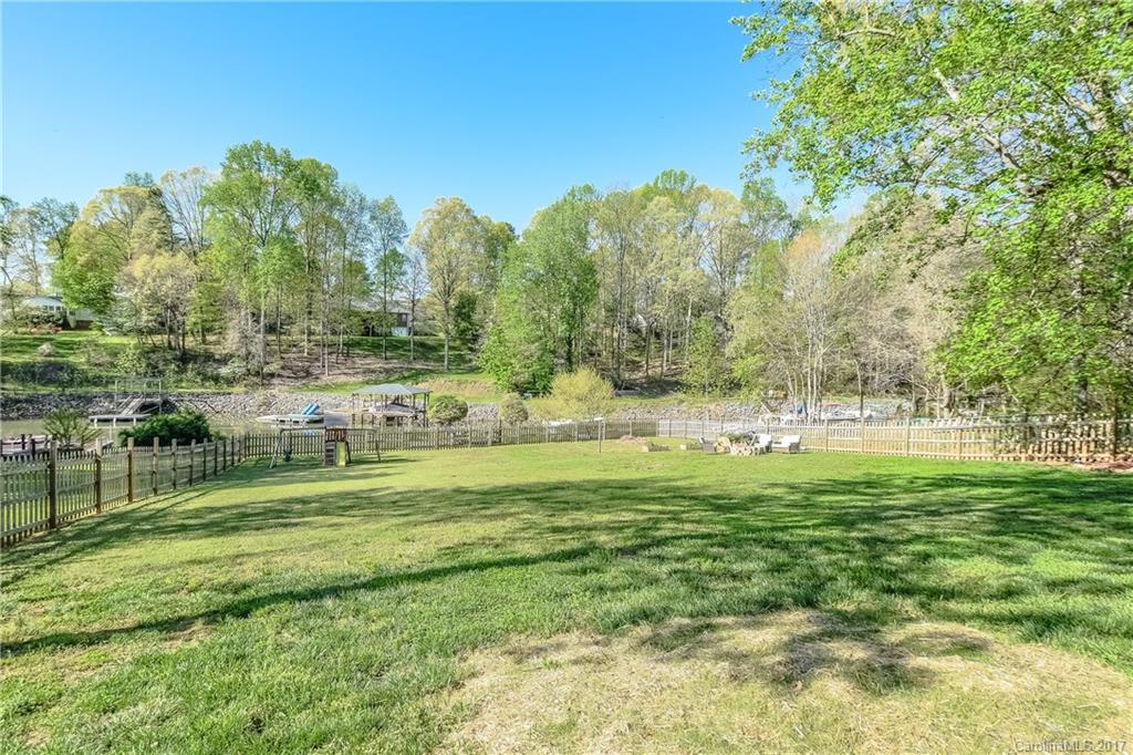 Regency Lake Village - Residential