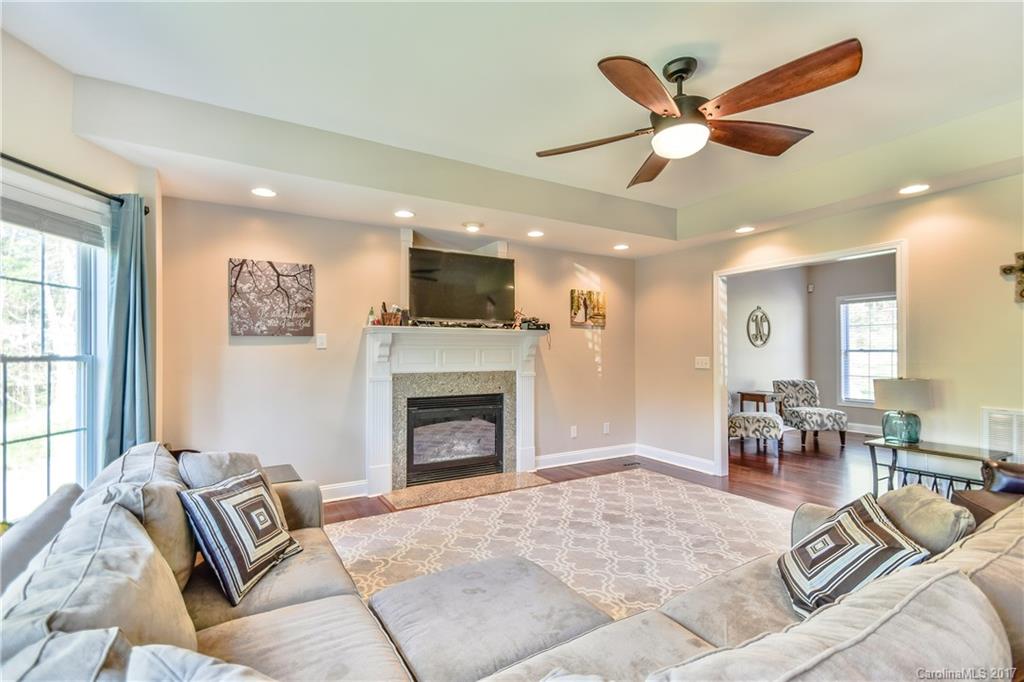 Regency Lake Village - Residential