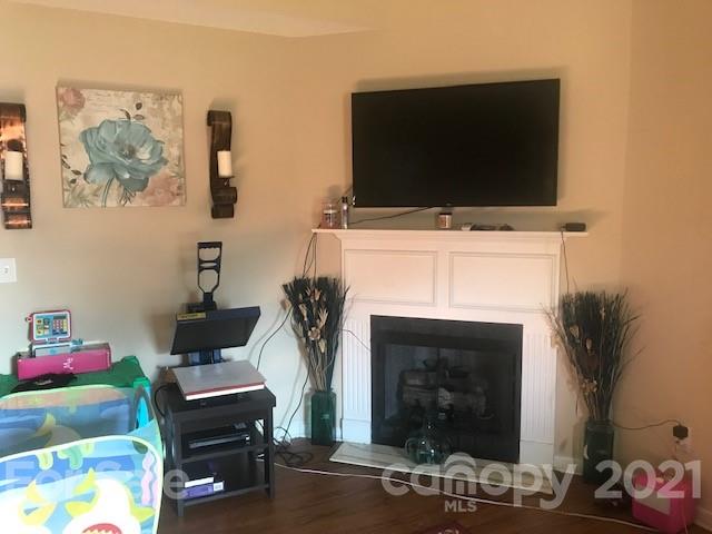 Taylor Oaks - Residential