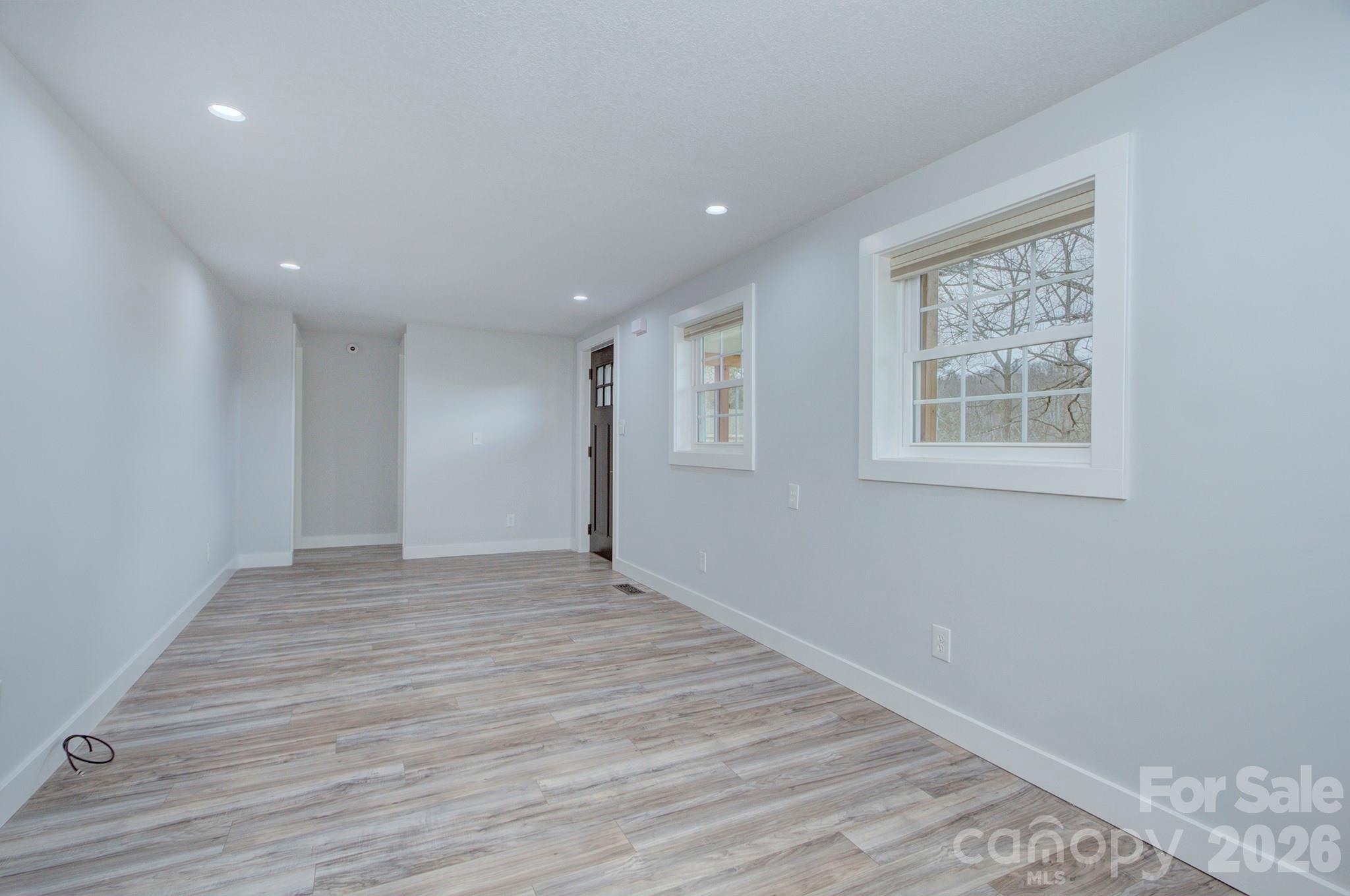 29 W Southwood Drive