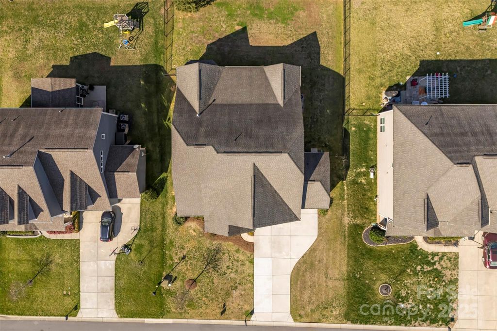 listing image 44