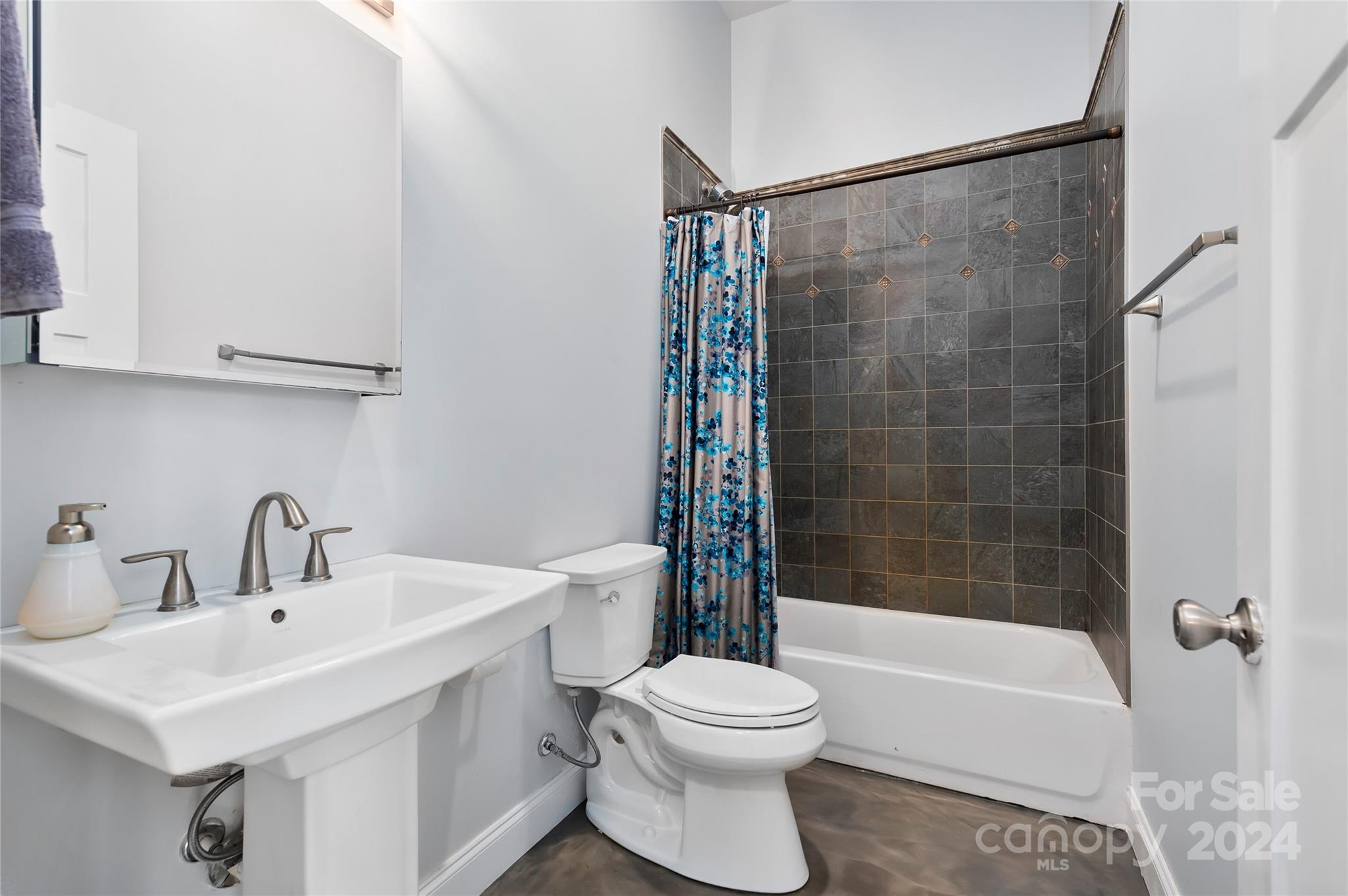 Fox Den - Residential