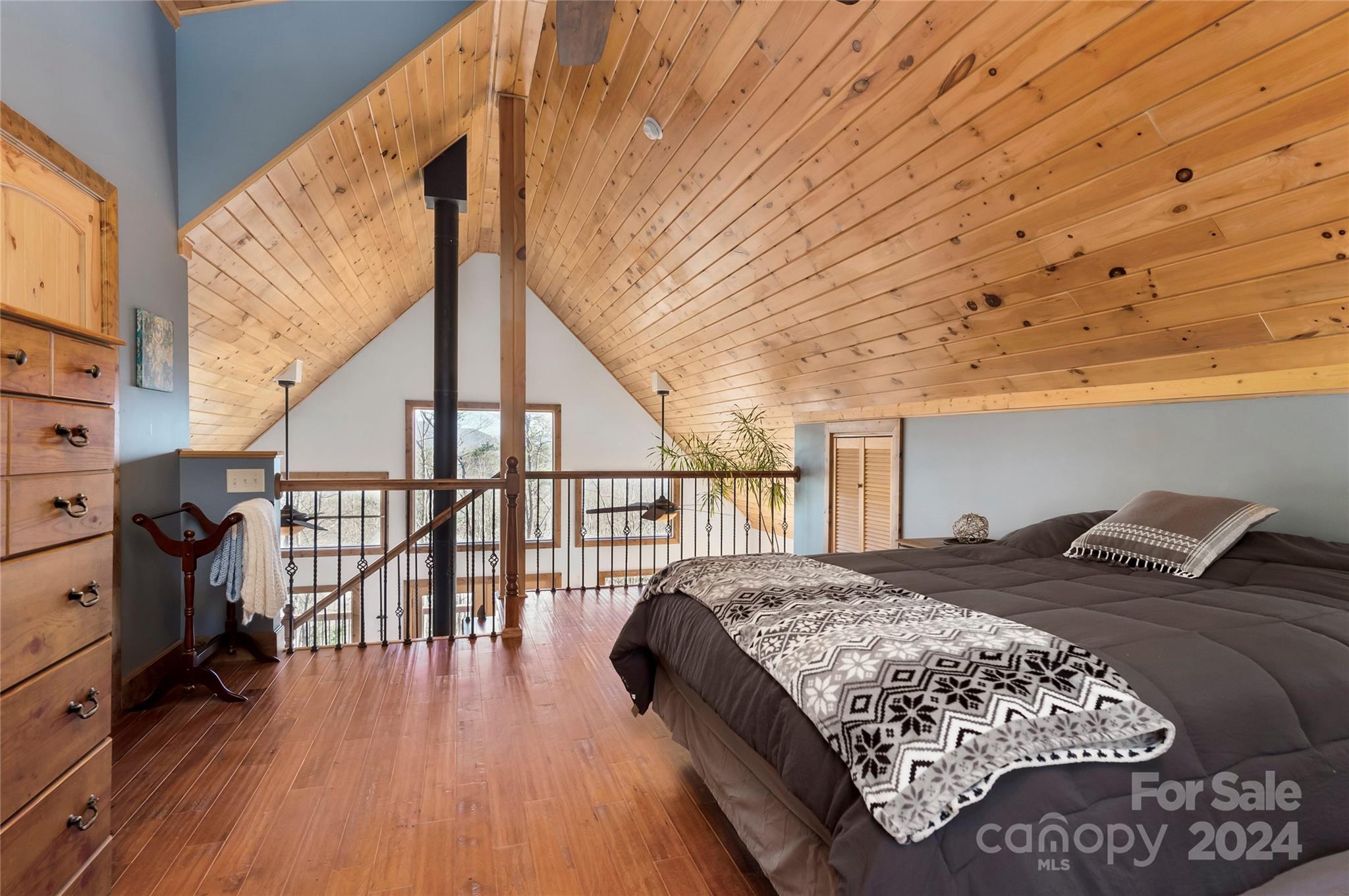 Fox Den - Residential