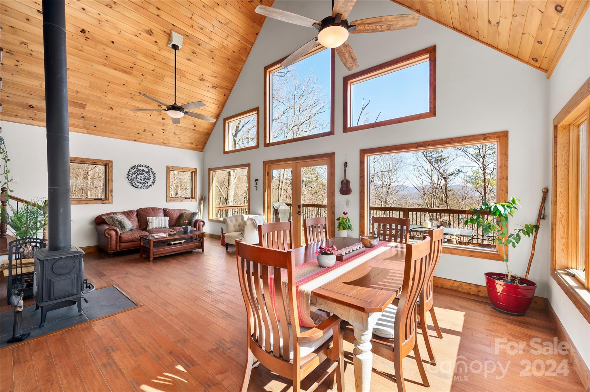 Fox Den - Residential