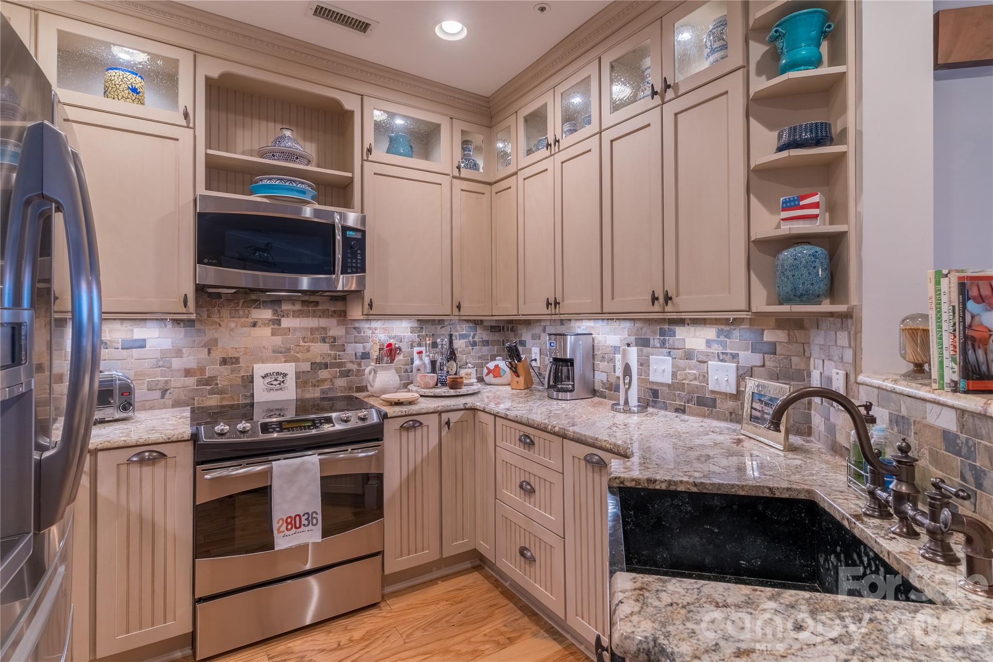 1113 Torrence Circle