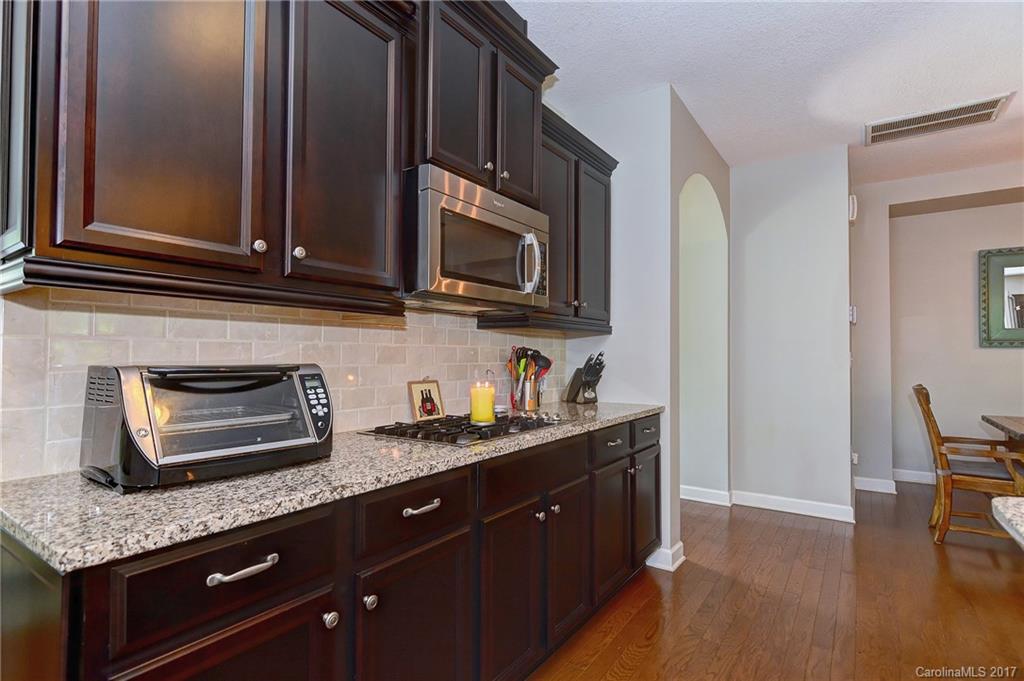 Shelly Woods - Residential