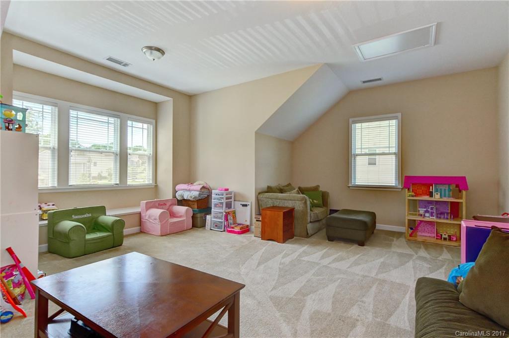 Shelly Woods - Residential