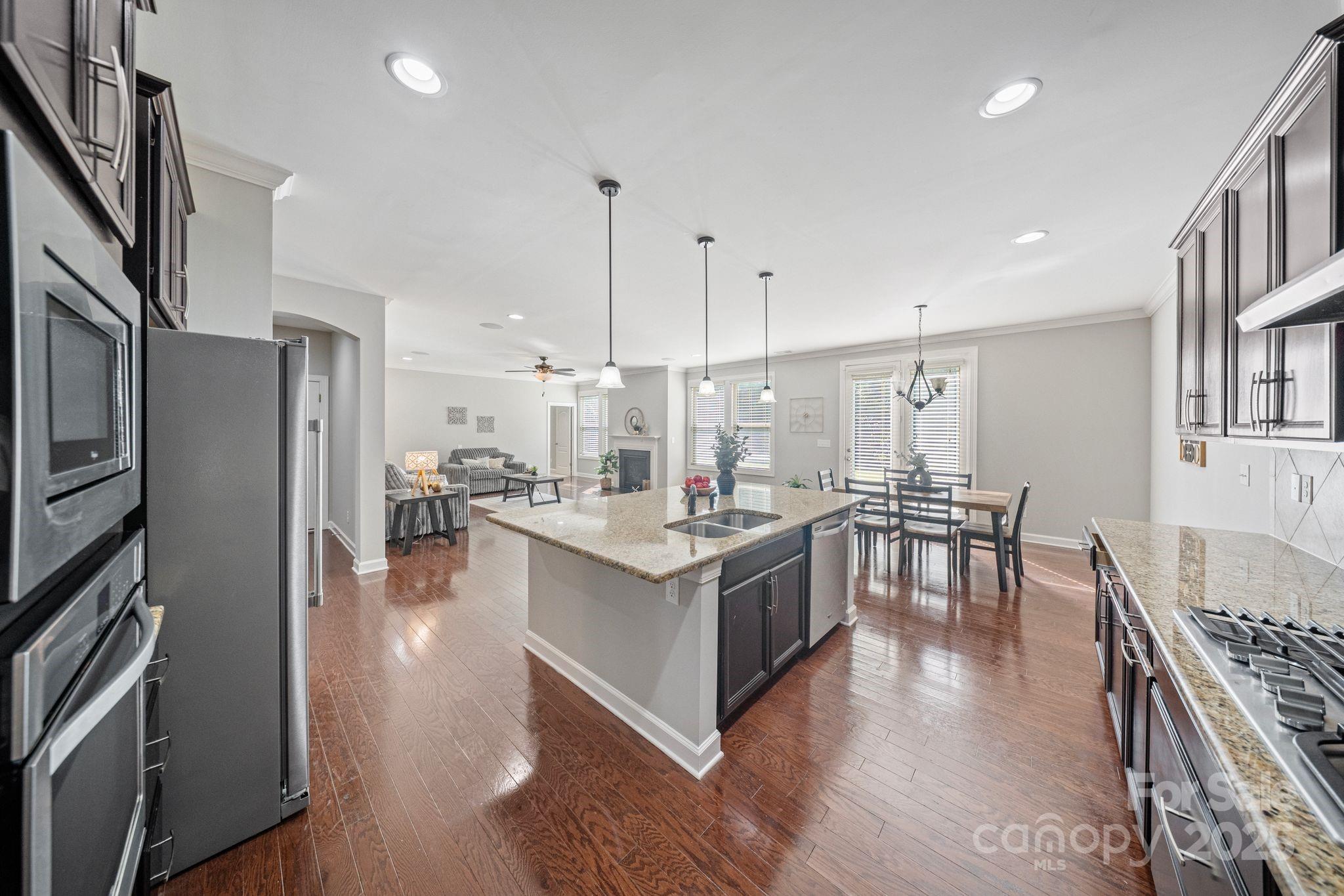 Lake Ridge - Residential