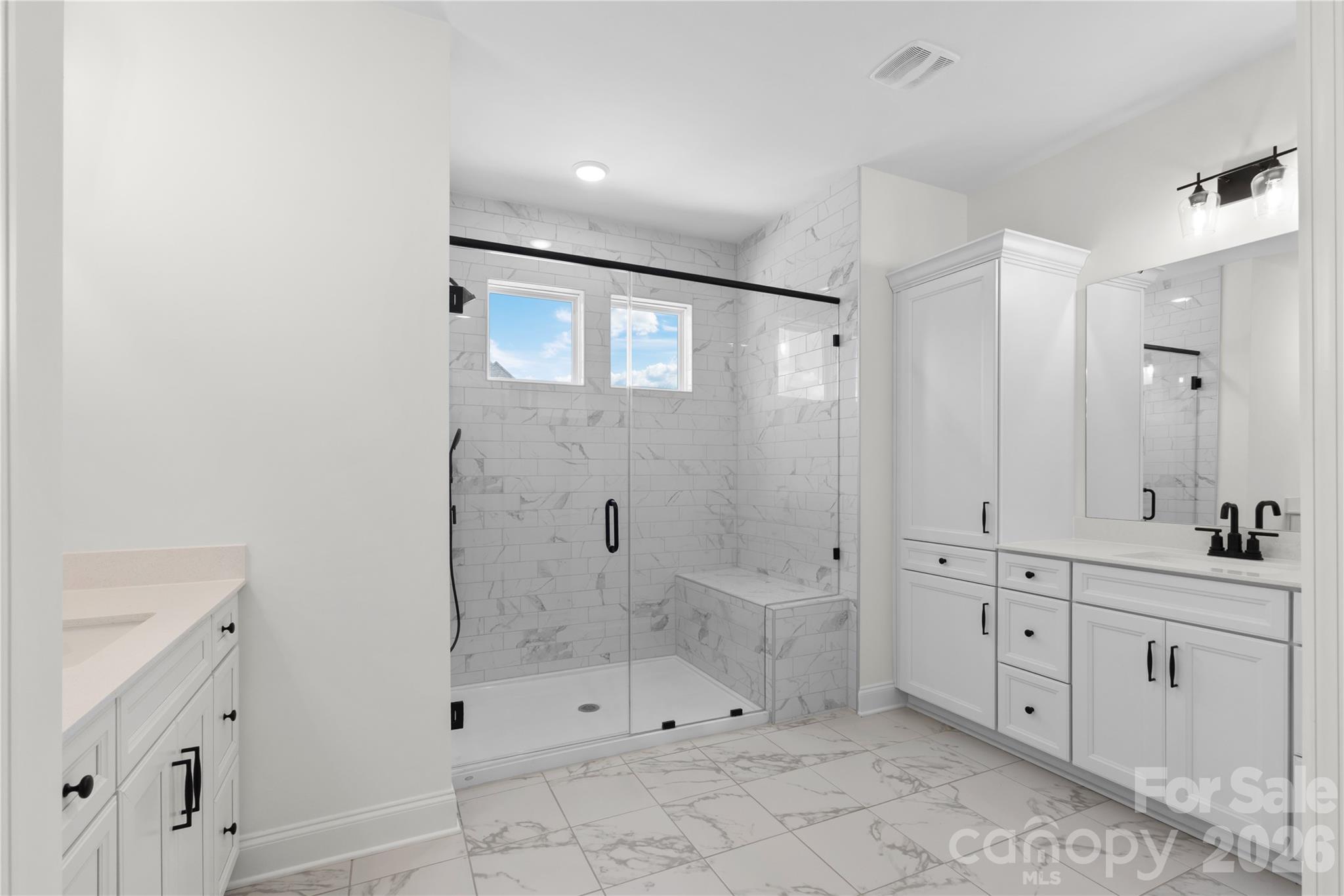 Howards Reach at Bakers Mountain - Residential
