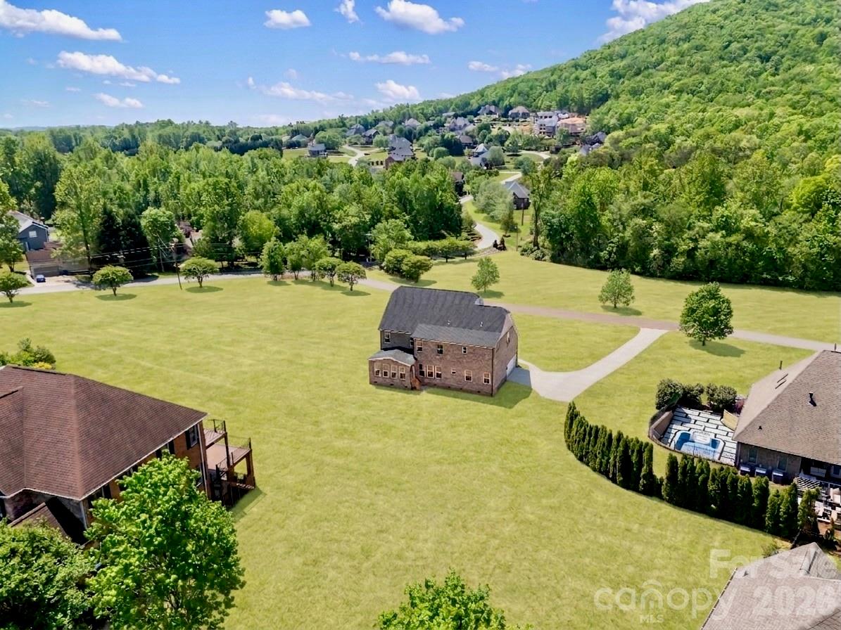 Howards Reach at Bakers Mountain - Residential