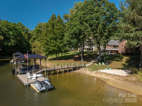 Photo of 8369 Slate Street, Terrell, NC 28682 (MLS # 4308910)