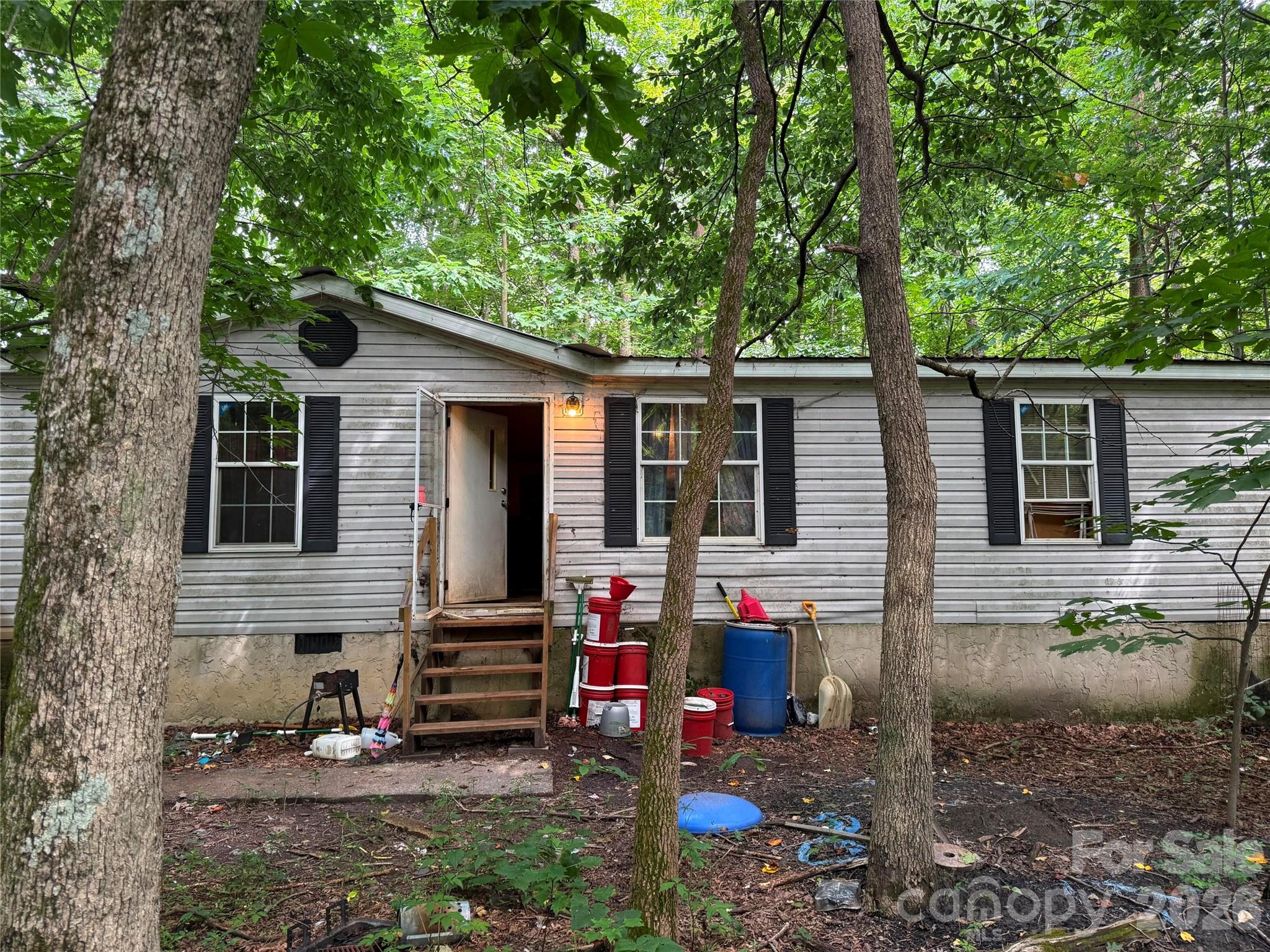 169 Bob Cat Spur Lane