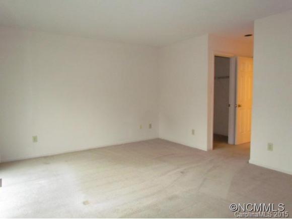 Hunting Country Trails - Residential