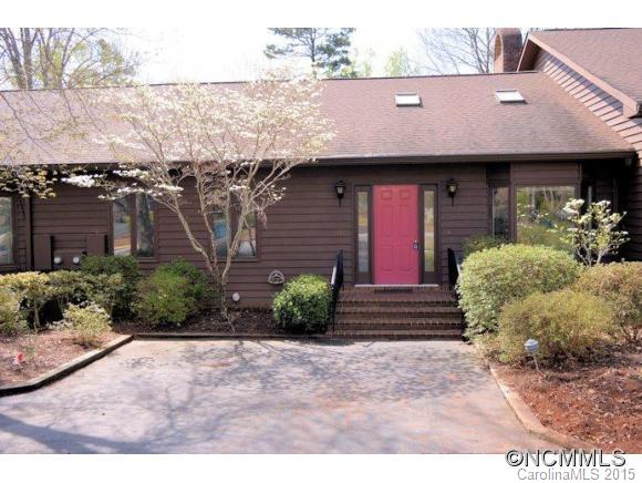 Hunting Country Trails - Residential