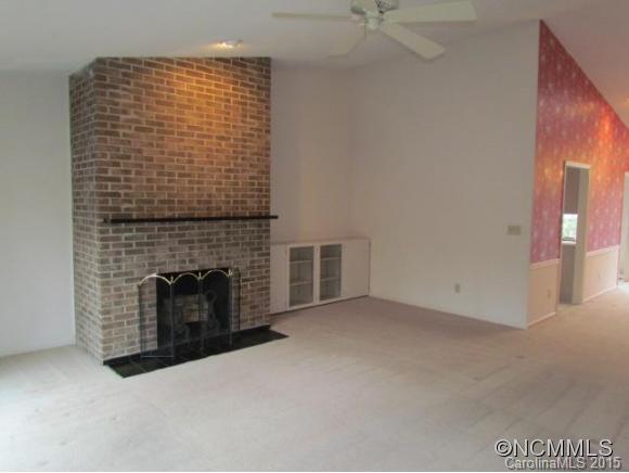 Hunting Country Trails - Residential