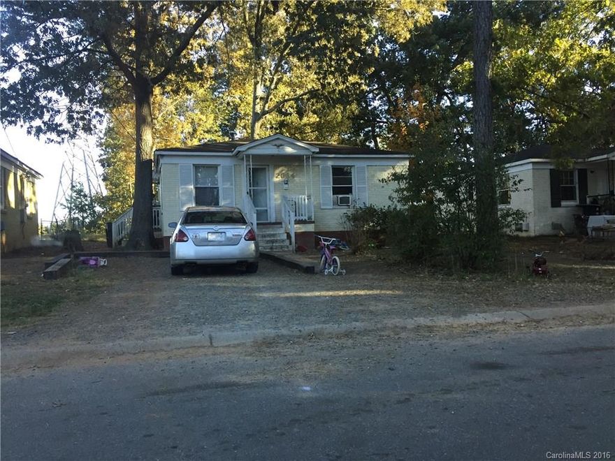 Investor Opportunity! $550 monthly gross rent with potential to increase rent. $317 annual Real Estate taxes. Currently month to month. Buyer to verify all details. Other turnkeys available.