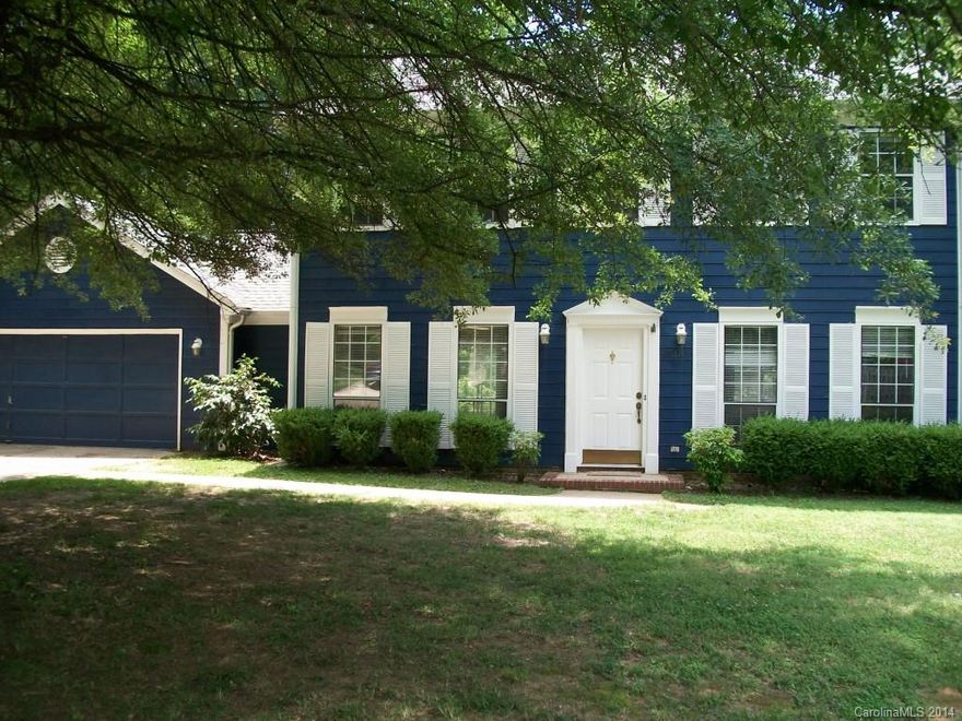 Lovely  2 story home in established neighborhood.  New paint and carpeting.  Laminate flooring in the Great Room and Formal Dining. Master bedroom has vaulted ceilings, garden tub and large walk-in closet.  Patio overlooks large private yard.   Eat in kitchen.  Priced to sell.  Come and bring your buyers to this great home today!