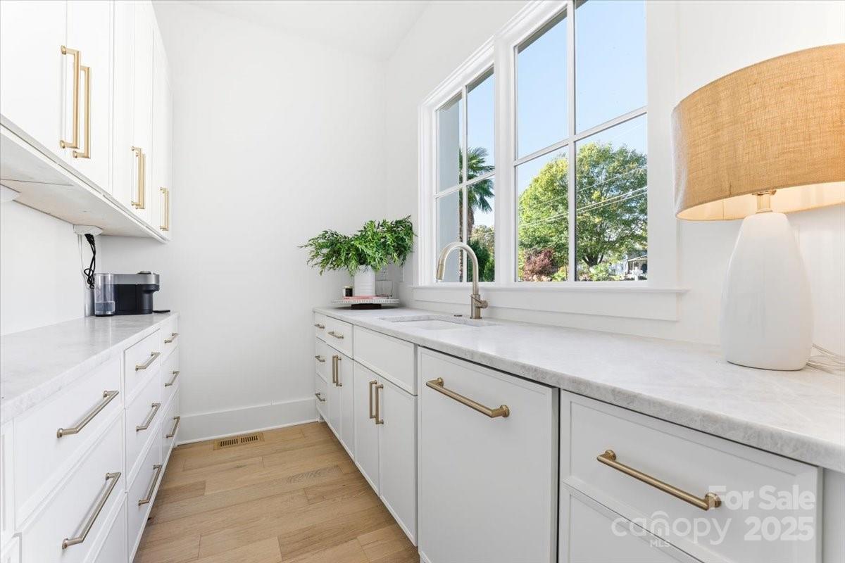 Bahia Bay - Residential